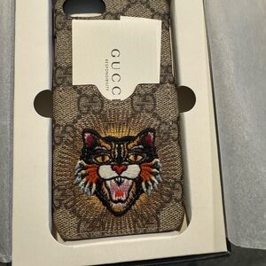Gucci Beige Tiger Embroidered Phone Case 7